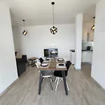 - Modern With A Beautiful View Of The Adriatic Sea Lägenhet *