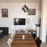 Lägenhet - Modern With A Beautiful View Of The Adriatic Sea *