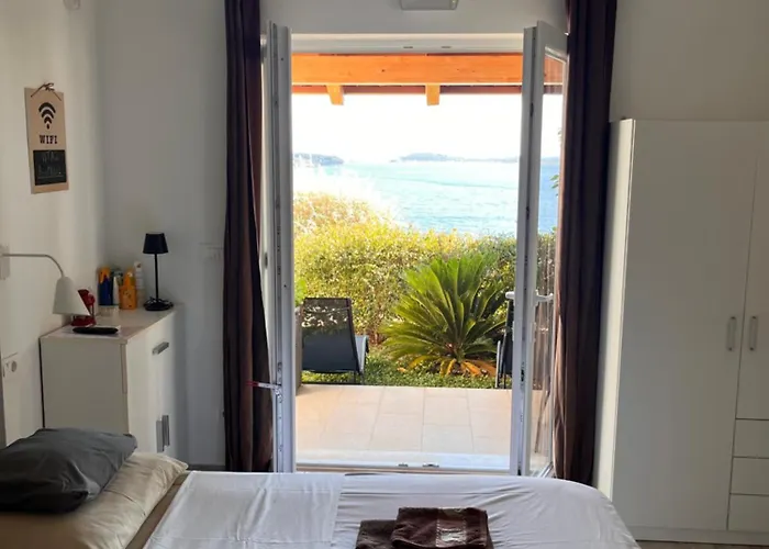 - Modern With A Beautiful View Of The Adriatic Sea *
