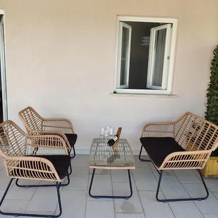 Apartment - Modern With A Beautiful View Of The Adriatic Sea *